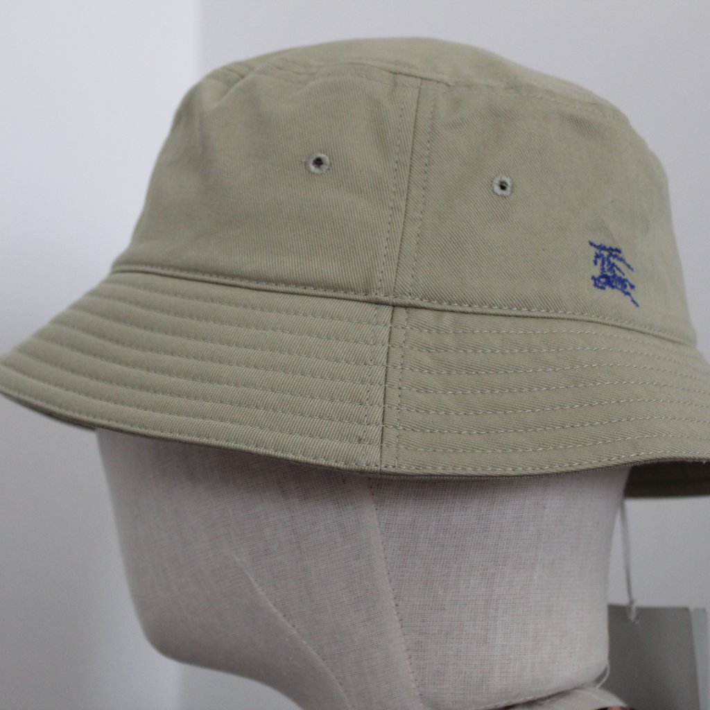Nwt Burberry Hunter Embroidered Logo Horse Bucket Ekd Hat M